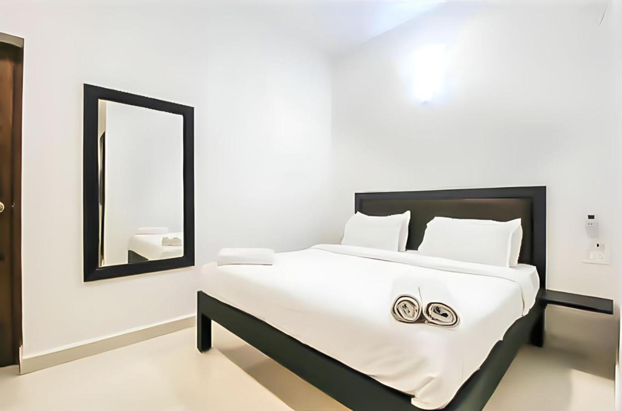 Calangute Turista Hotel Luaran gambar