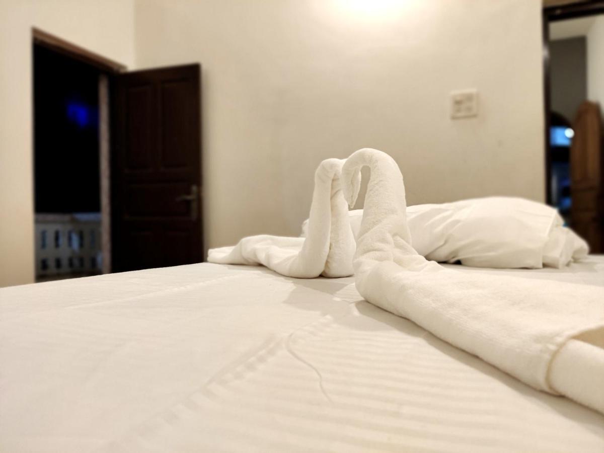 Calangute Turista Hotel Luaran gambar